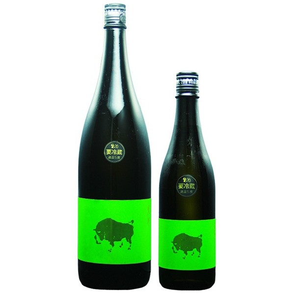 黒牛 純米生原酒 雄町 1800ml / 720ml [限定酒]　