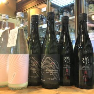 手取川から限定酒「neo」「スパークリング SLASH」、作から「純米吟醸 愛山 」が入荷しています！
