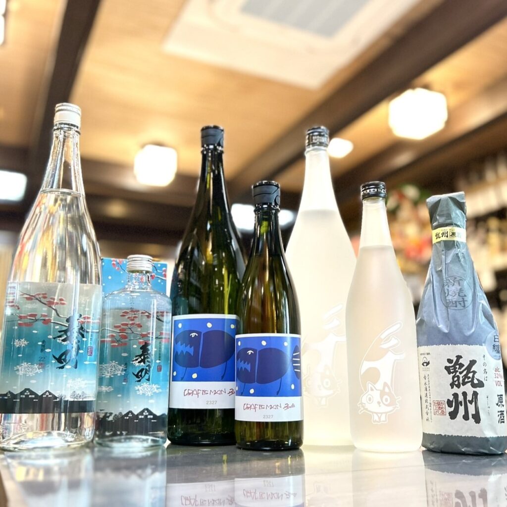 冬は焼酎もおいしい季節！「ほんのりお湯割 特蒸泰明」「クラフトマン多田 2327」「円熟 竃猫」「甑州 原酒 白纏」のご紹介です！