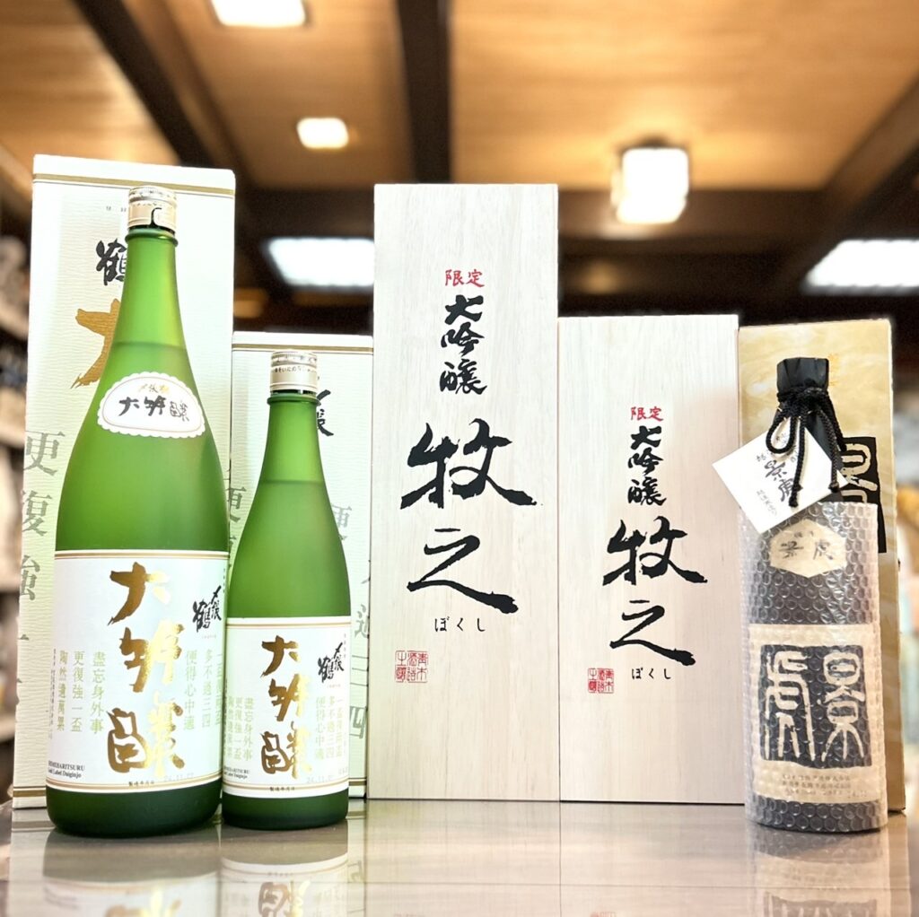 新潟県から年末のスペシャルなお酒！「〆張鶴 金ラベル」「大吟醸 牧之」「越乃景虎 純米大吟醸」到着です！