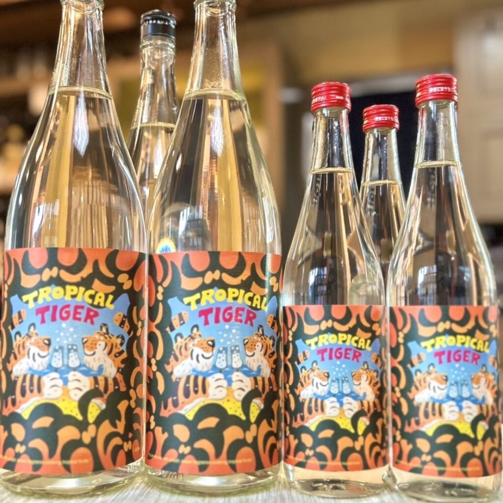 フルーティーな芋焼酎の進化系！「トロピカルタイガー」新発売です!!