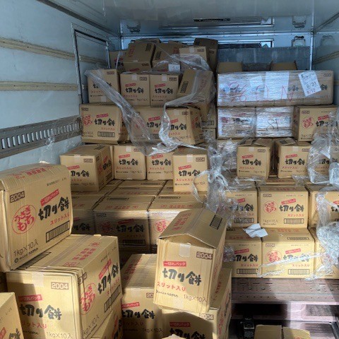 ワケあり餅、原価で販売中!! お力添えください